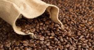 Commodities: cala il prezzo del caffè Arabica, in rialzo il mais