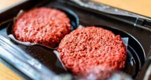 Cresce il mercato plant based in Italia, nel 2025 bene le alternative vegetali alla carne